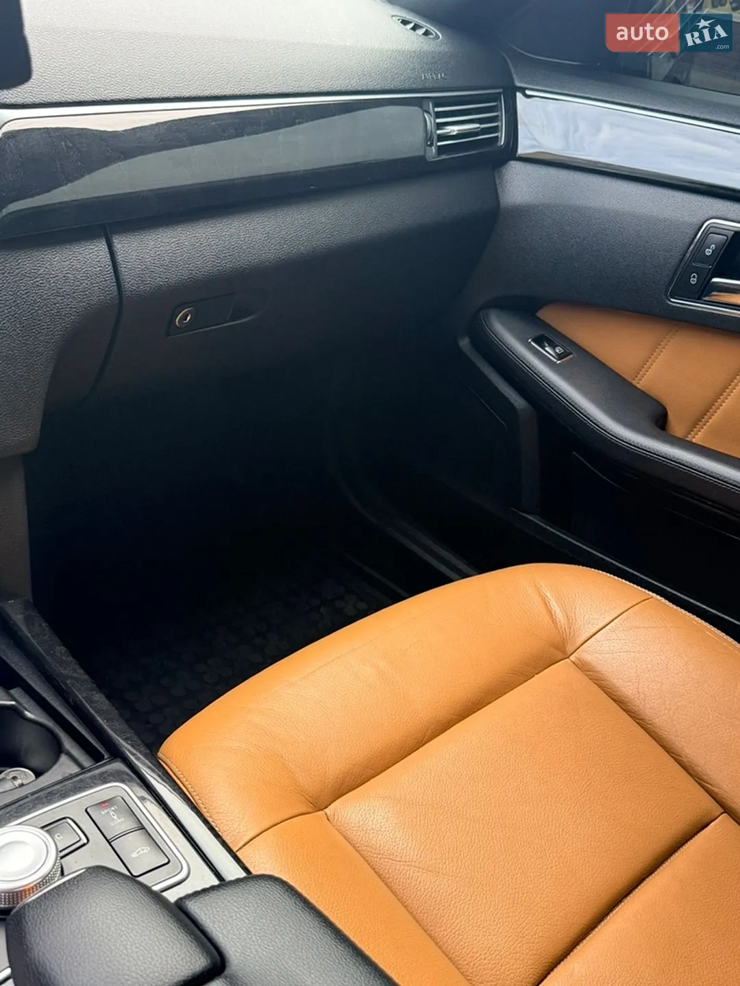 2010 Mercedes-Benz E-klasse - мініатюра 39