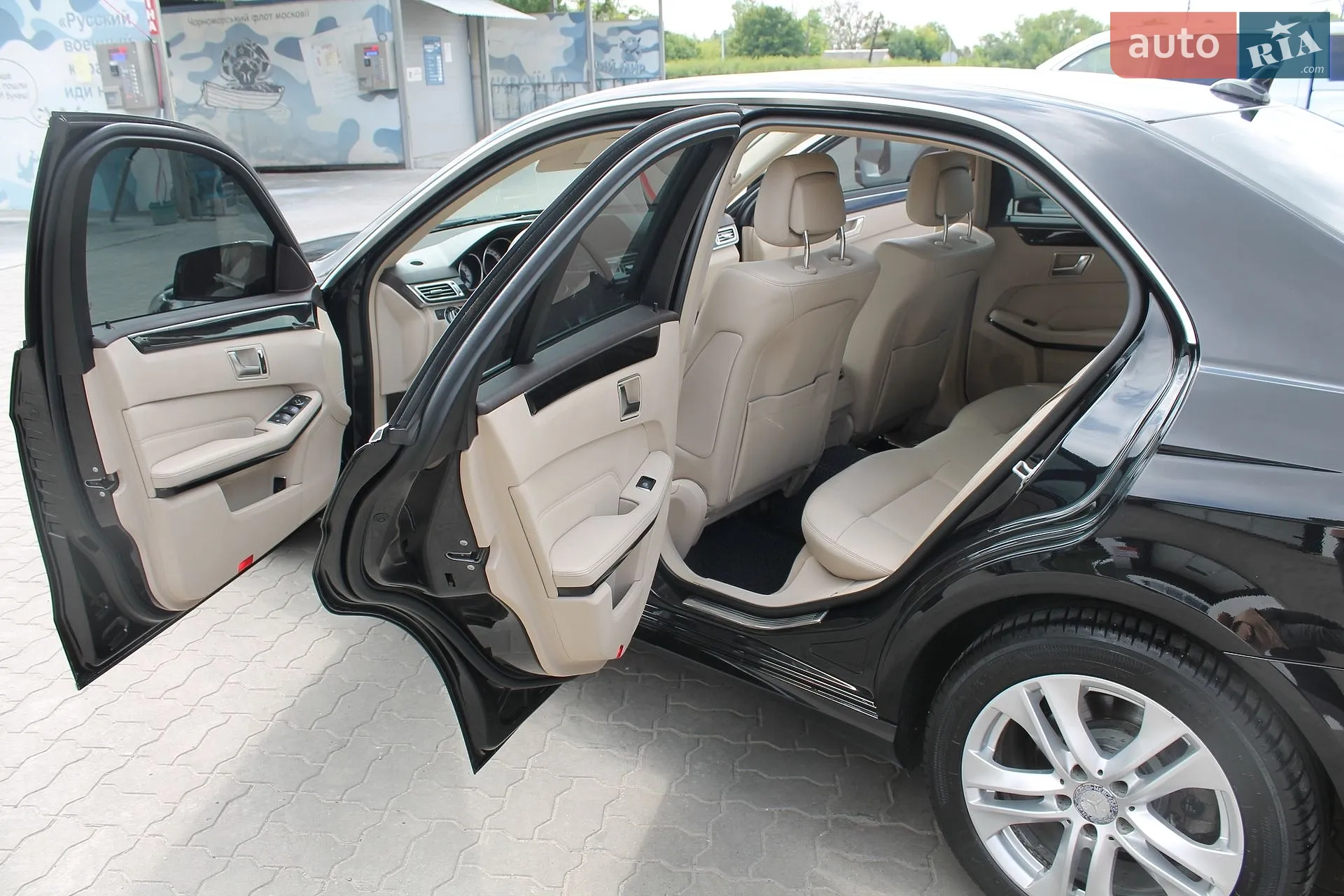 2013 Mercedes-Benz E-klasse - мініатюра 12