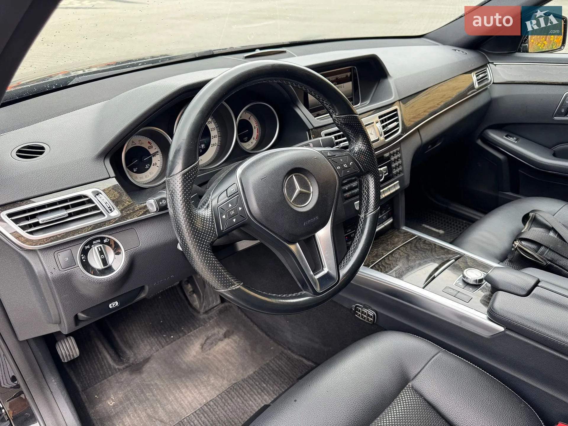 2015 Mercedes-Benz E-klasse - мініатюра 21