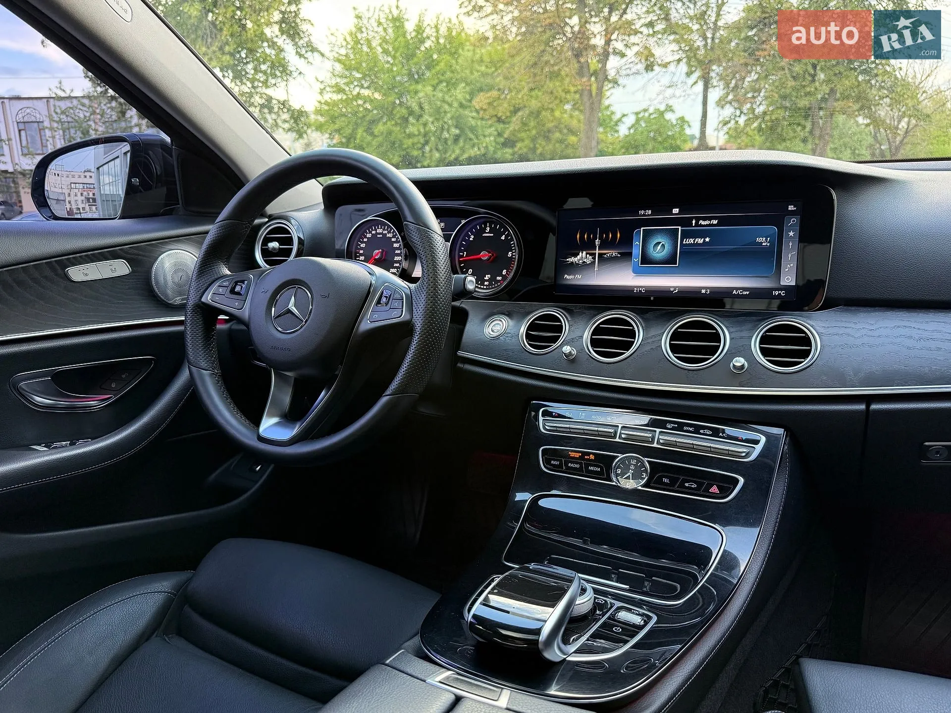 2016 Mercedes-Benz E-klasse - мініатюра 14