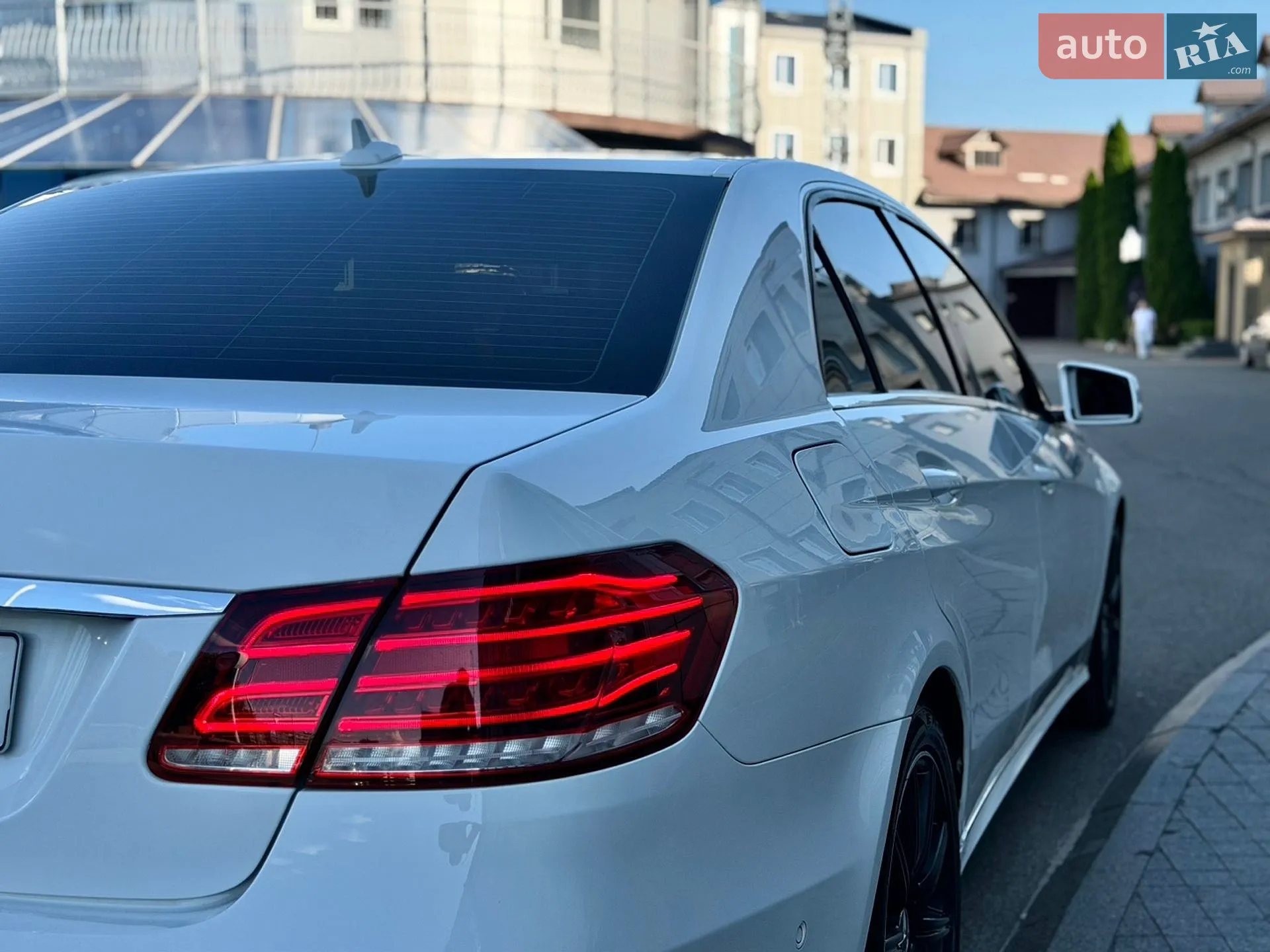2015 Mercedes-Benz E-klasse - мініатюра 12
