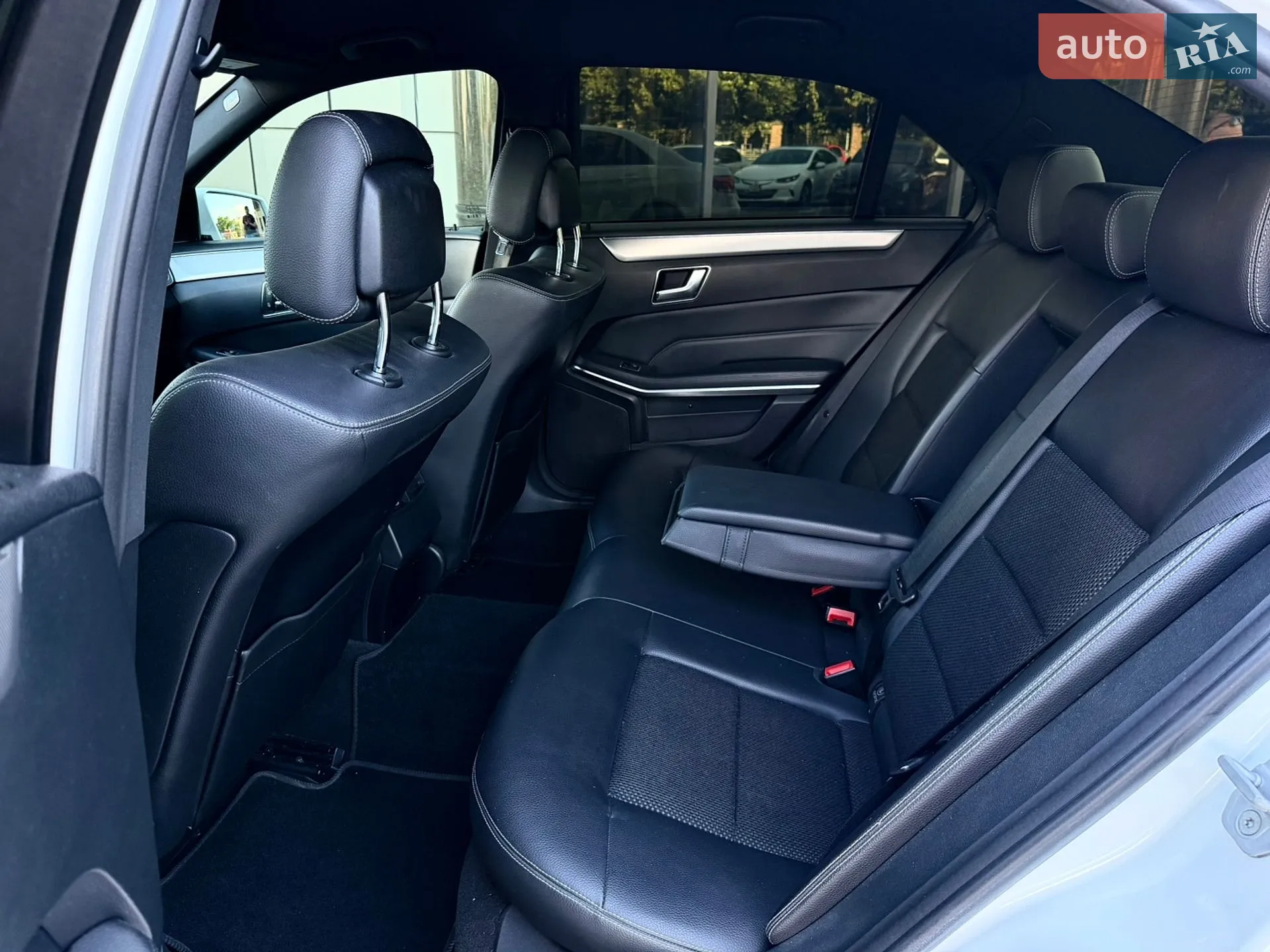 2015 Mercedes-Benz E-klasse - мініатюра 27