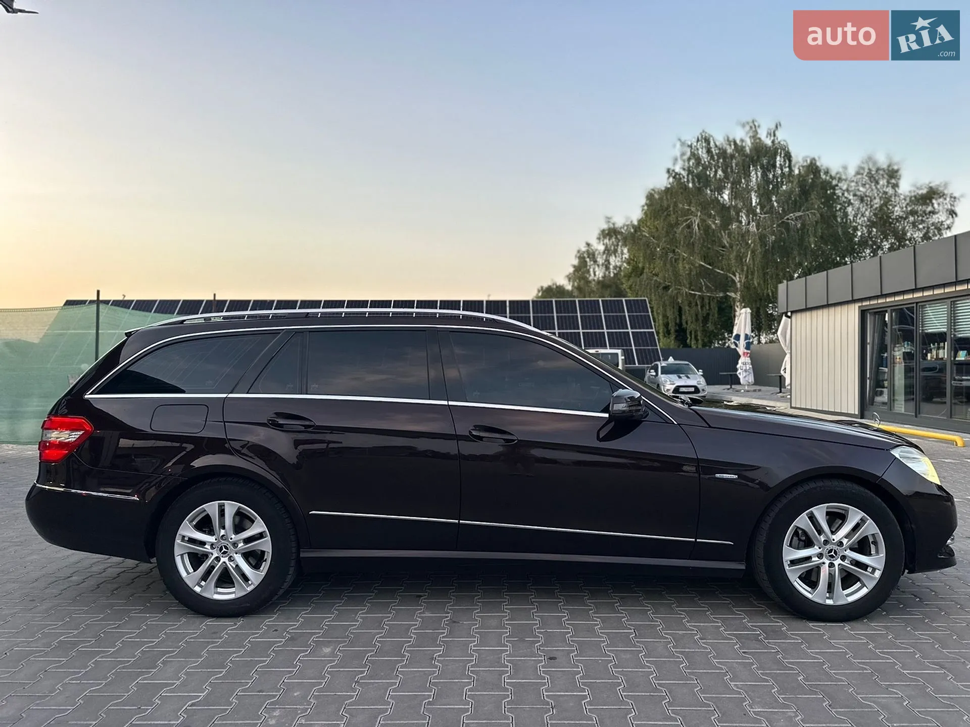 2010 Mercedes-Benz E-klasse - мініатюра 21
