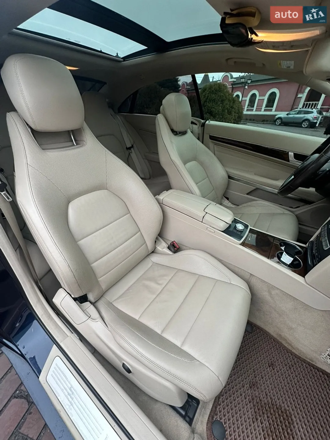 2013 Mercedes-Benz E-klasse - мініатюра 25