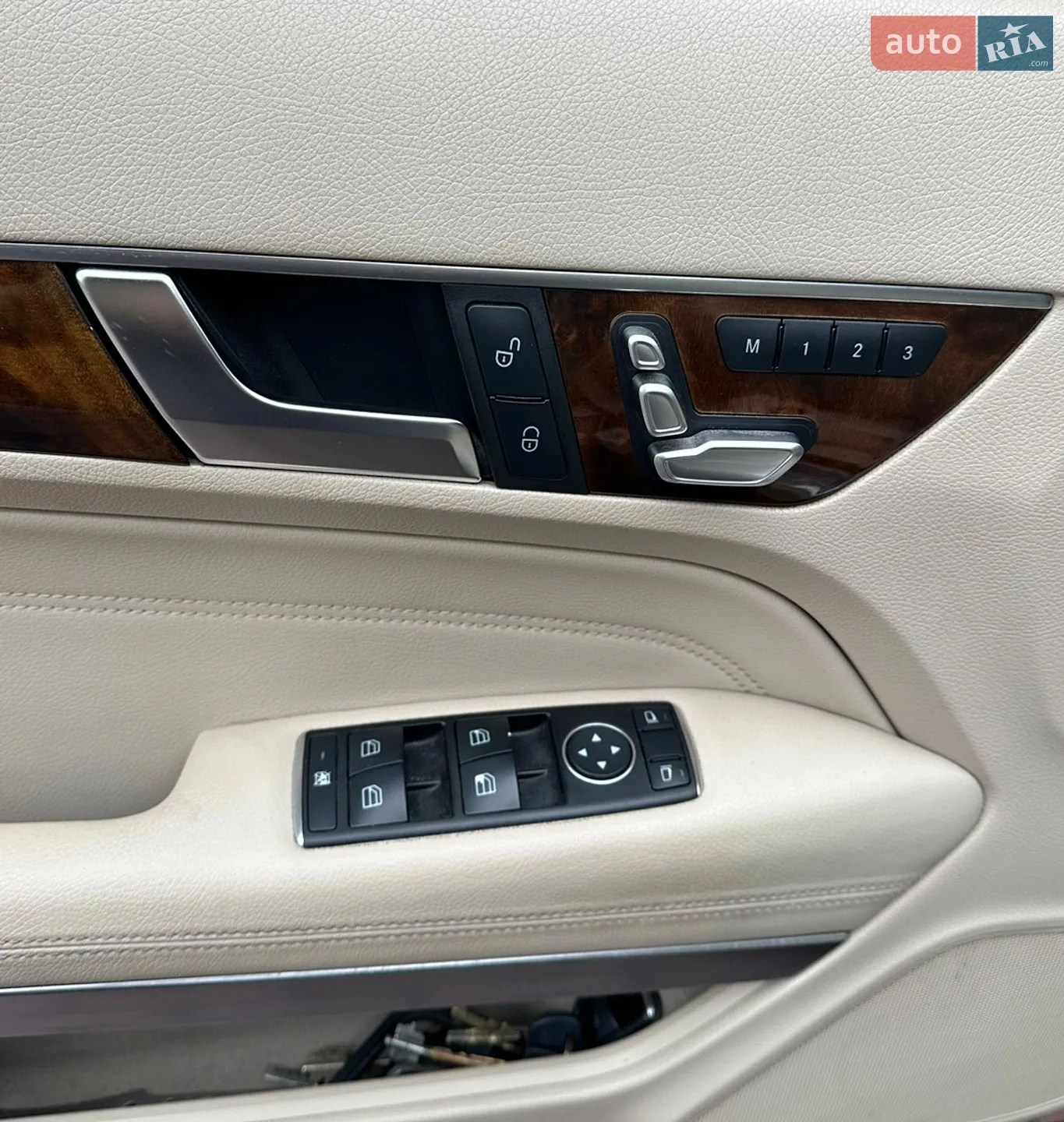 2013 Mercedes-Benz E-klasse - мініатюра 38