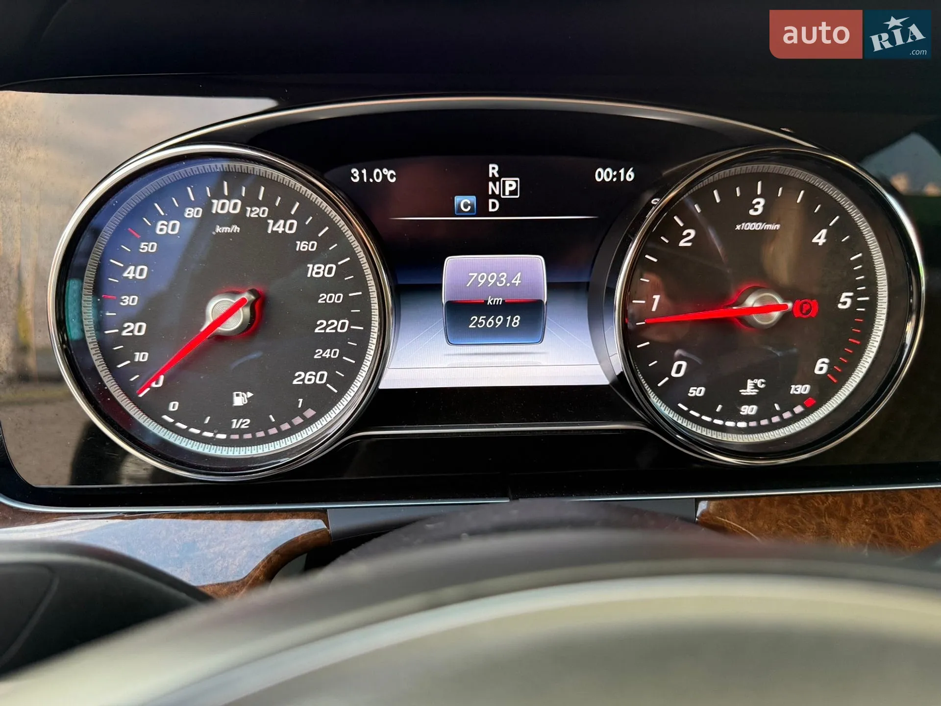 2016 Mercedes-Benz E-klasse - мініатюра 13
