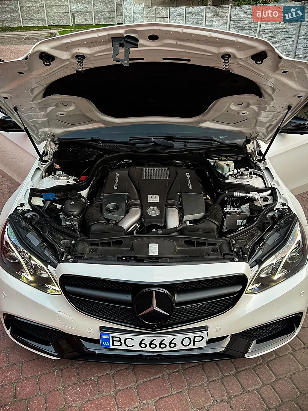 Mercedes-Benz E-Class 2015 VIN WDDHF7GB1GB278914 фото оголошення 25 з 26