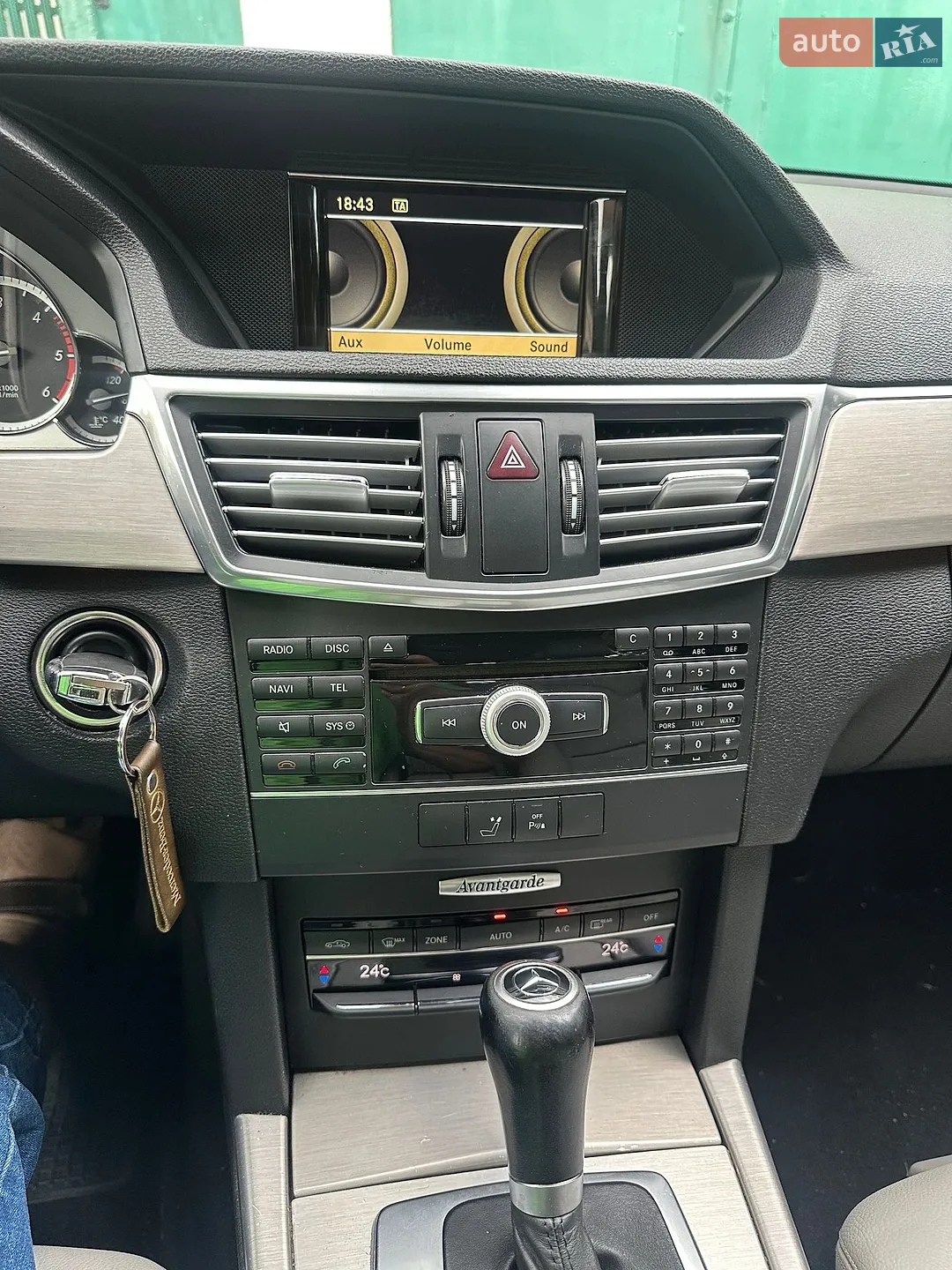 2010 Mercedes-Benz E-klasse - мініатюра 9