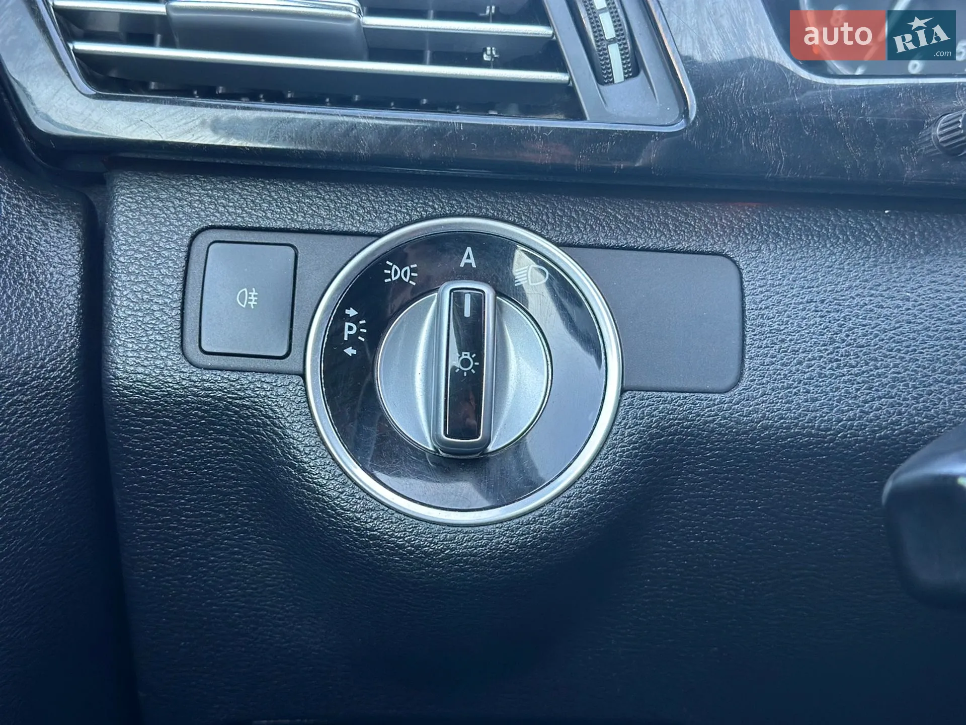 2011 Mercedes-Benz E-klasse - мініатюра 22