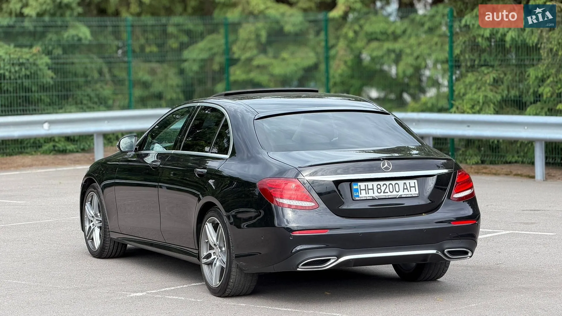 2016 Mercedes-Benz E-klasse - мініатюра 30