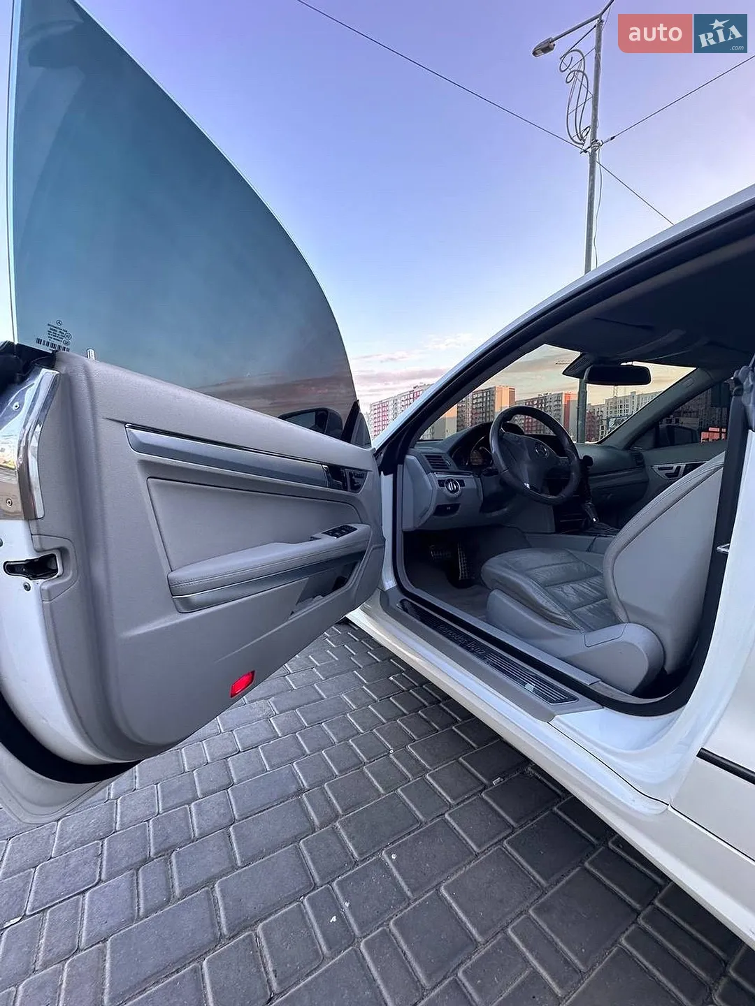2010 Mercedes-Benz E-klasse - мініатюра 17