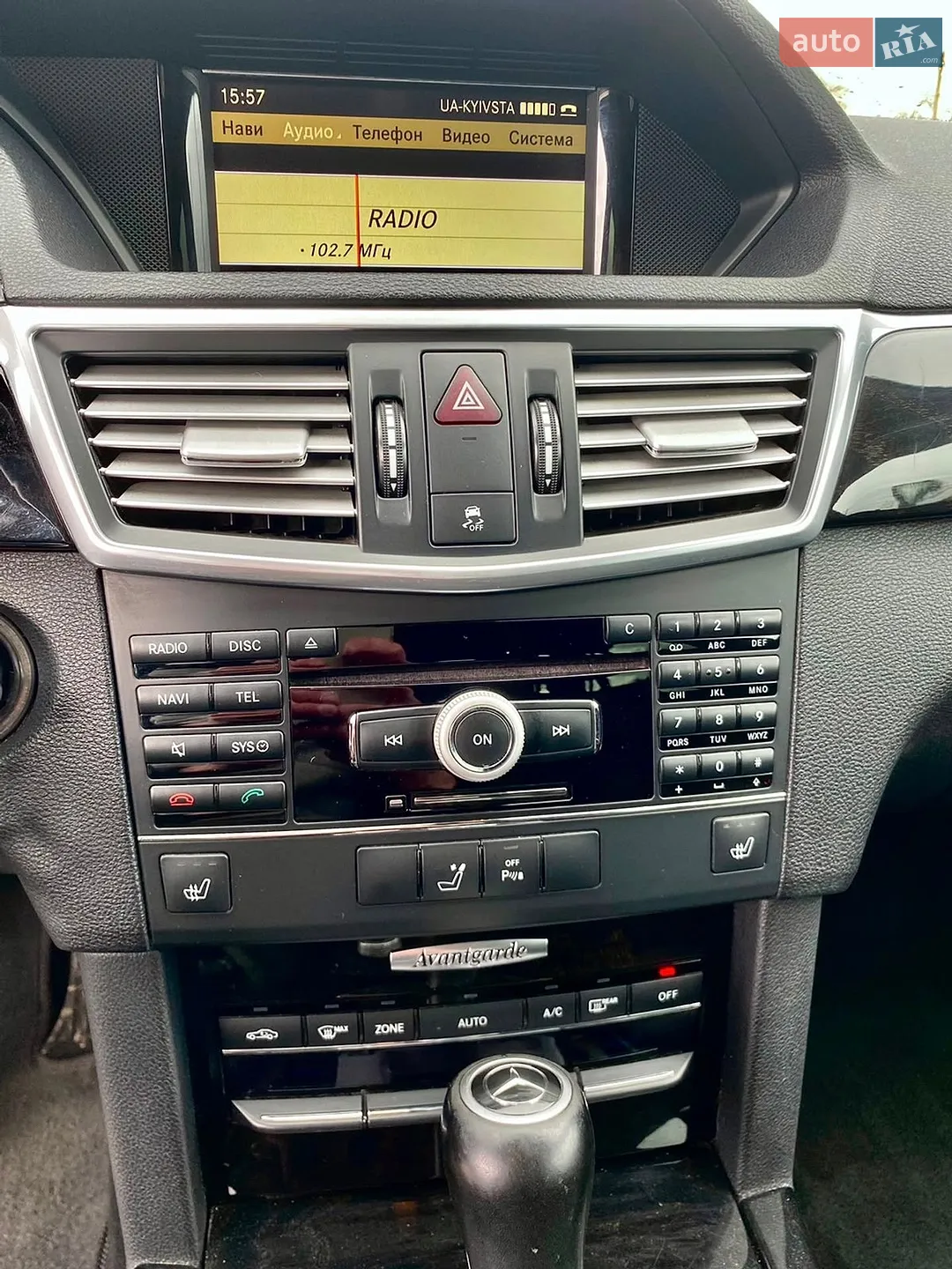 2010 Mercedes-Benz E-klasse - мініатюра 26