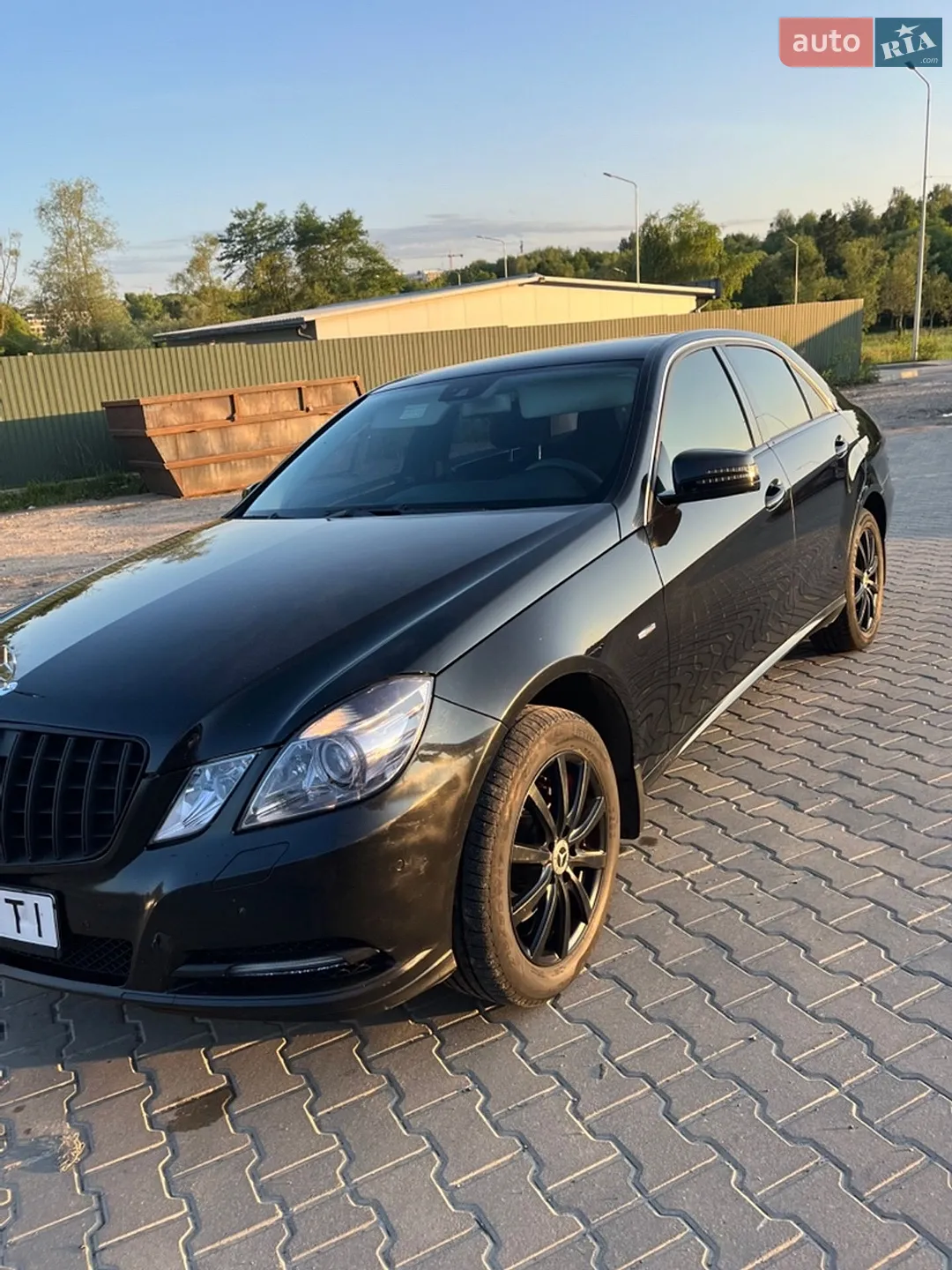 2010 Mercedes-Benz E-klasse - мініатюра 2