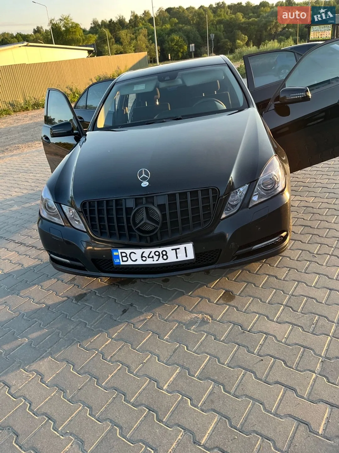 2010 Mercedes-Benz E-klasse - мініатюра 10