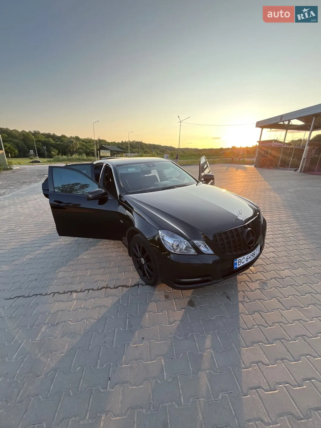 2010 Mercedes-Benz E-klasse - мініатюра 12