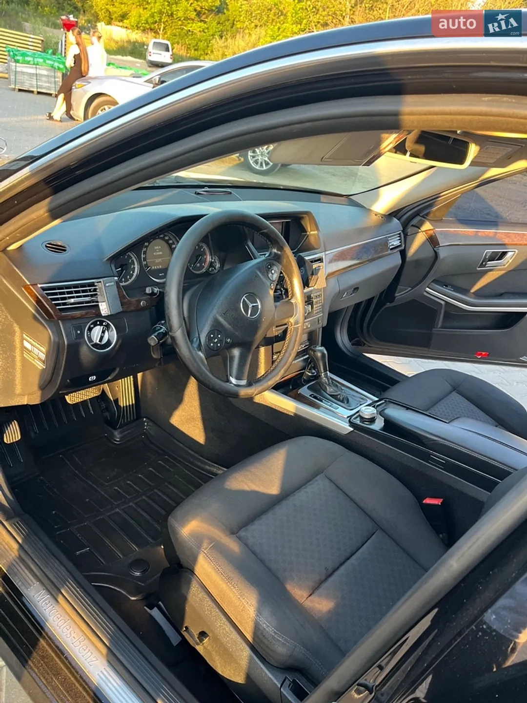 2010 Mercedes-Benz E-klasse - мініатюра 18