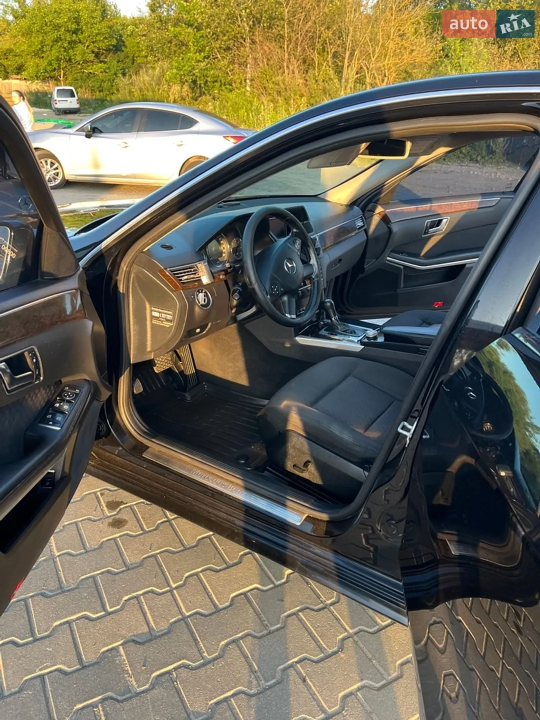 2010 Mercedes-Benz E-klasse - мініатюра 20