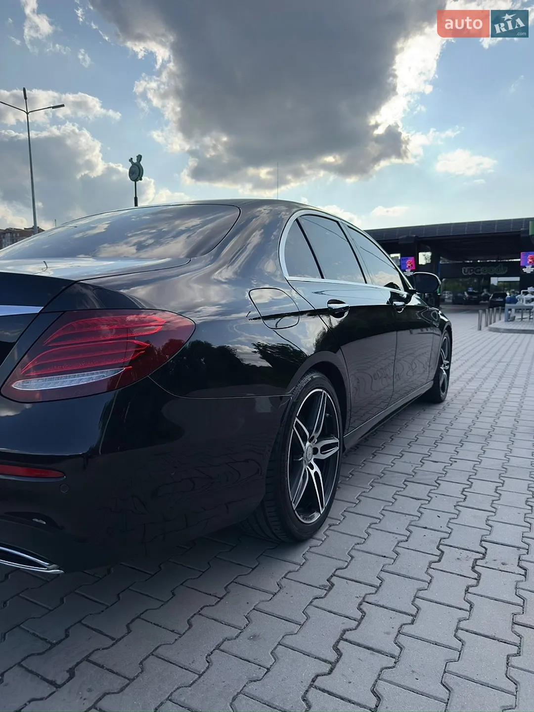 2016 Mercedes-Benz E-klasse - мініатюра 11