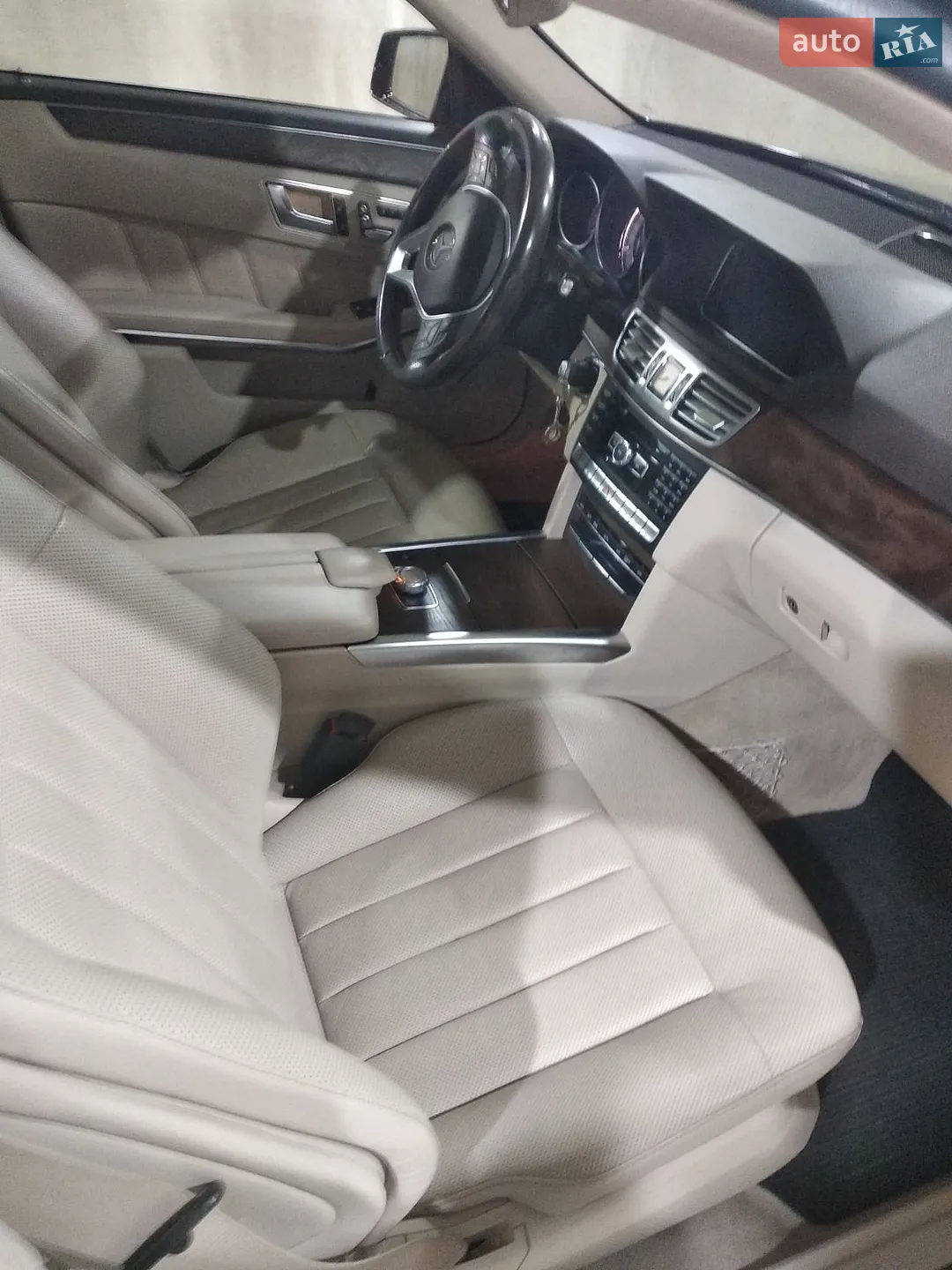 2013 Mercedes-Benz E-klasse - мініатюра 9