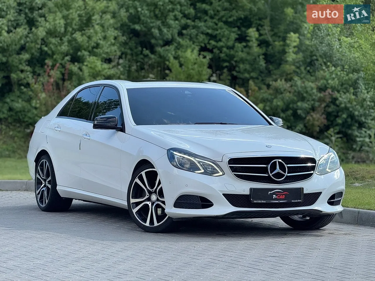 2016 Mercedes-Benz E-klasse - мініатюра 46