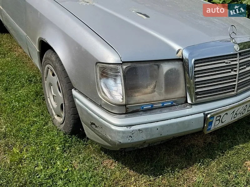 Mercedes-Benz E-Class 1985