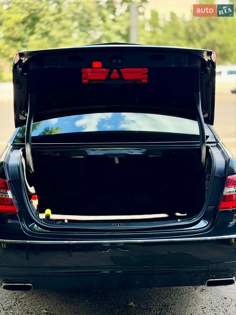 2011 Mercedes-Benz E-klasse - мініатюра 7