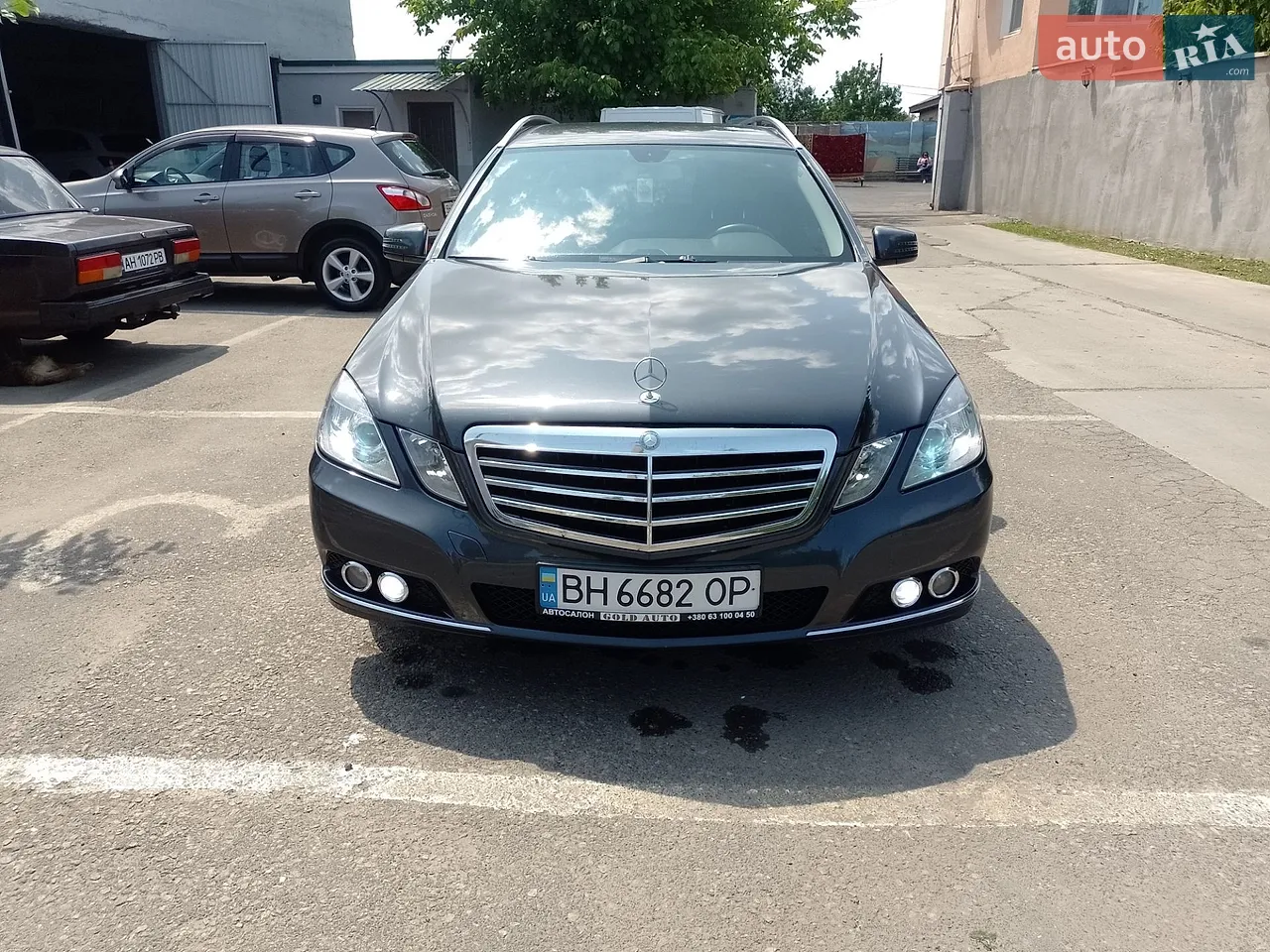 2010 Mercedes-Benz E-klasse - мініатюра 35