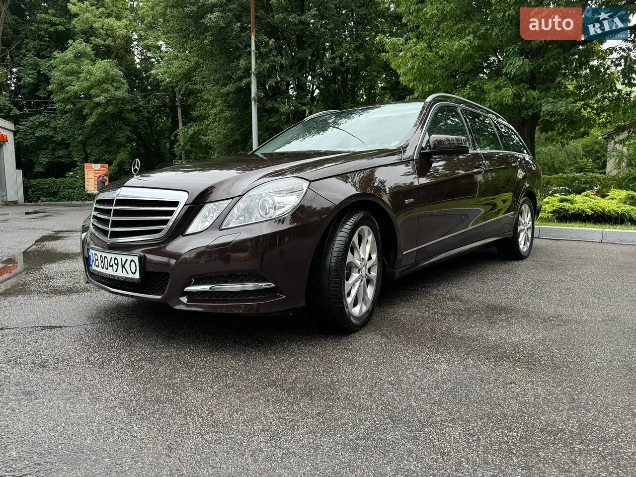 2010 Mercedes-Benz E-klasse - мініатюра 31