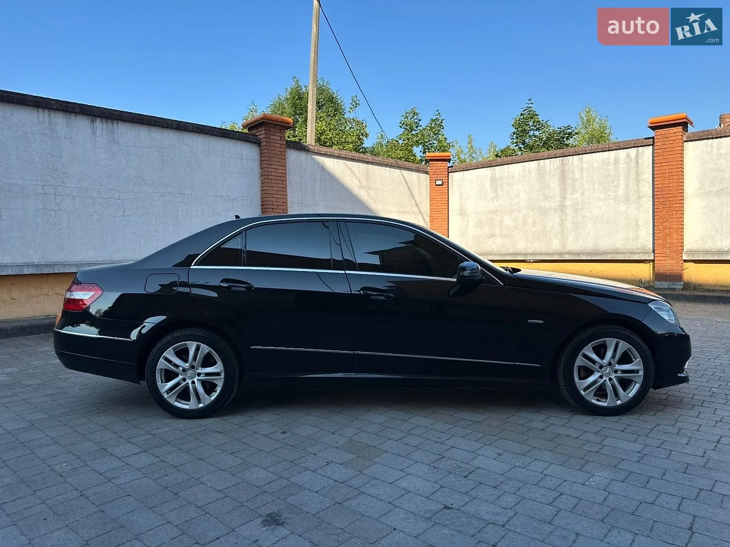 2010 Mercedes-Benz E-klasse - мініатюра 5