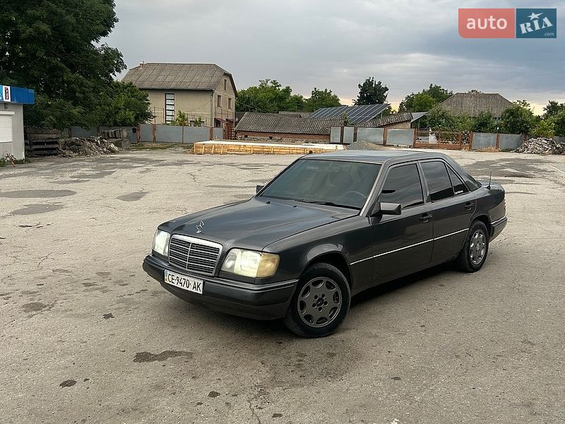Mercedes-Benz E-Class 1994