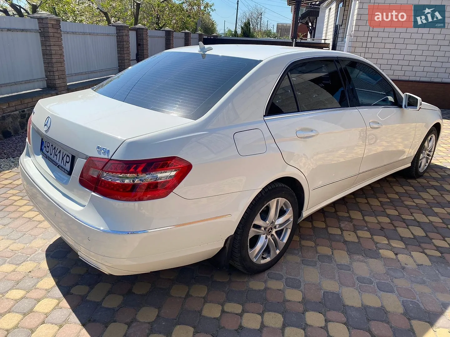 2012 Mercedes-Benz E-klasse - мініатюра 12