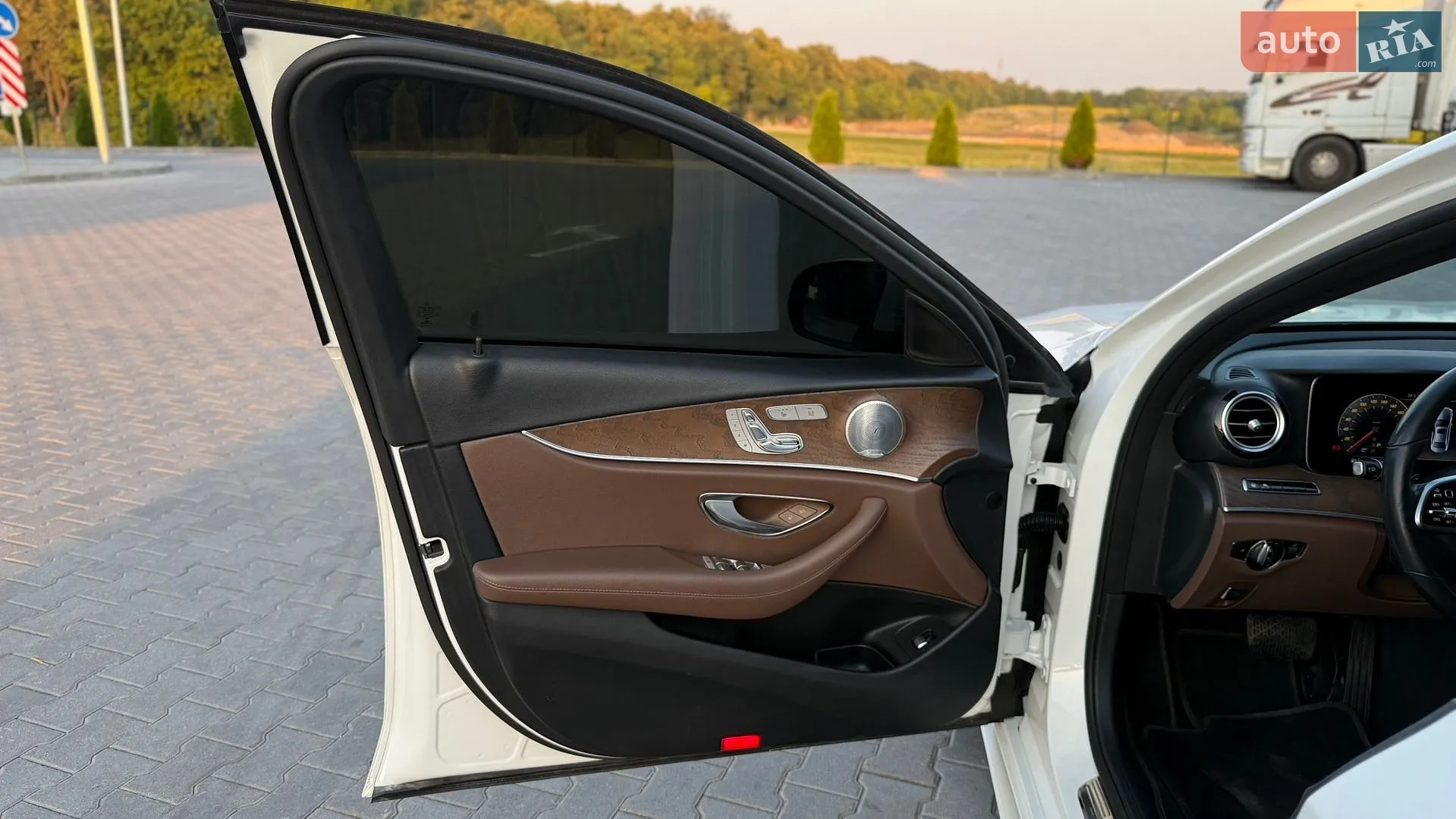 2018 Mercedes-Benz E-klasse - мініатюра 47