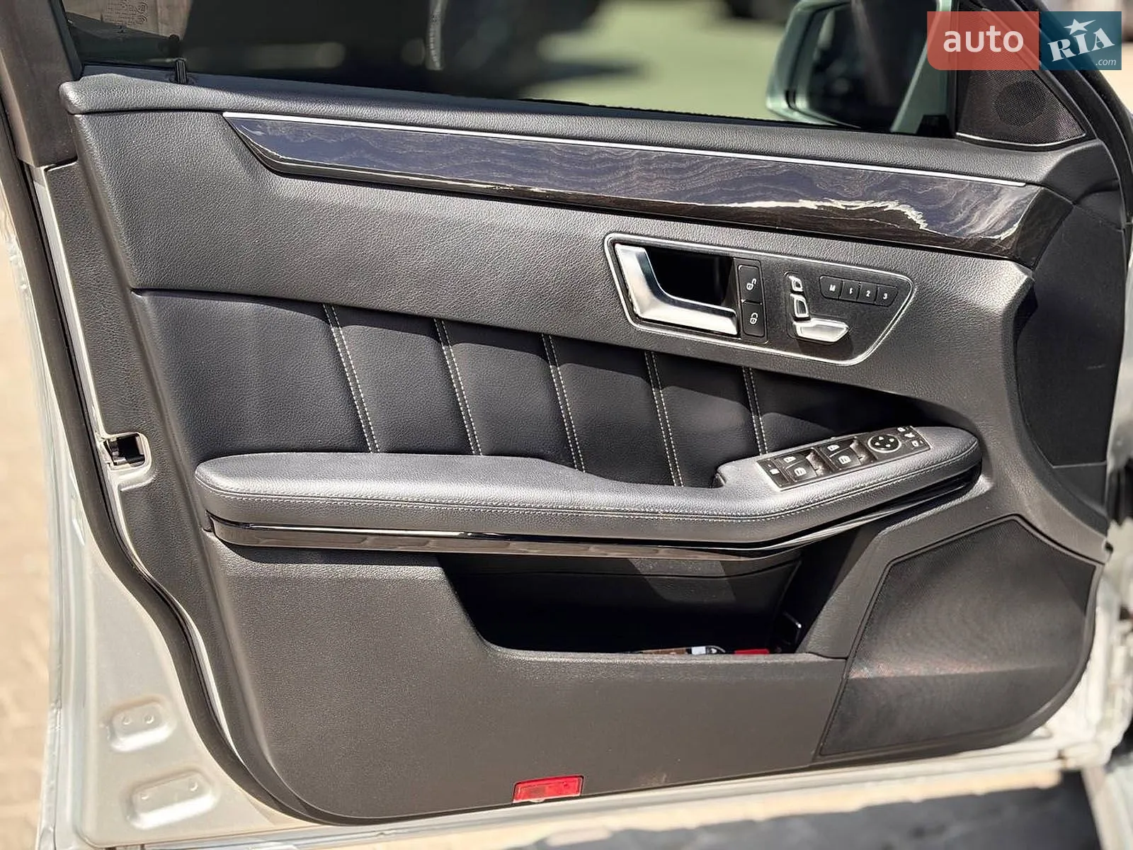 2013 Mercedes-Benz E-klasse - мініатюра 20