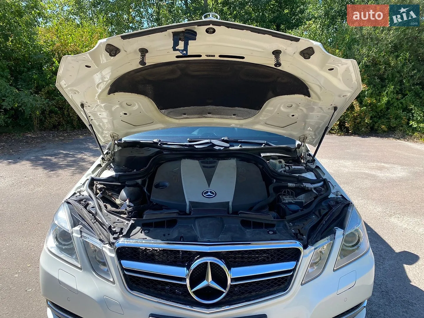 2010 Mercedes-Benz E-klasse - мініатюра 12