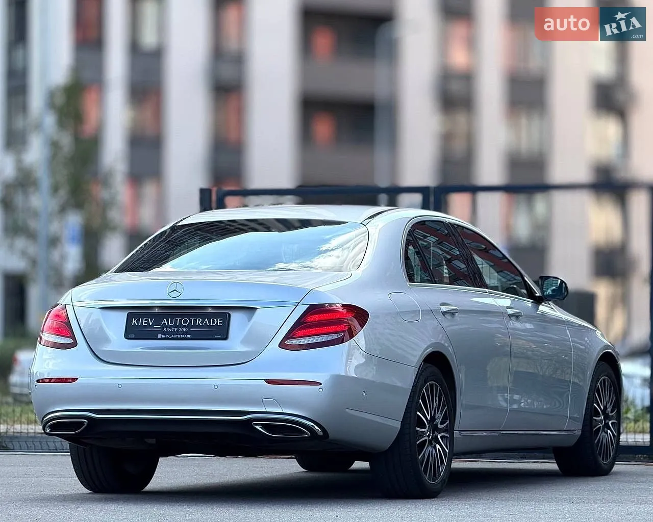 2016 Mercedes-Benz E-klasse - мініатюра 17