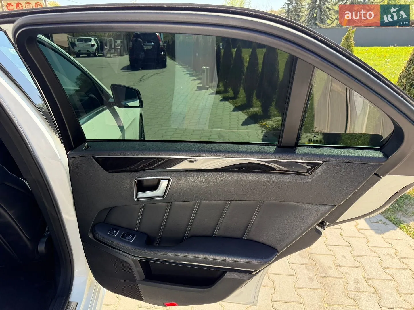 2014 Mercedes-Benz E-klasse - мініатюра 28