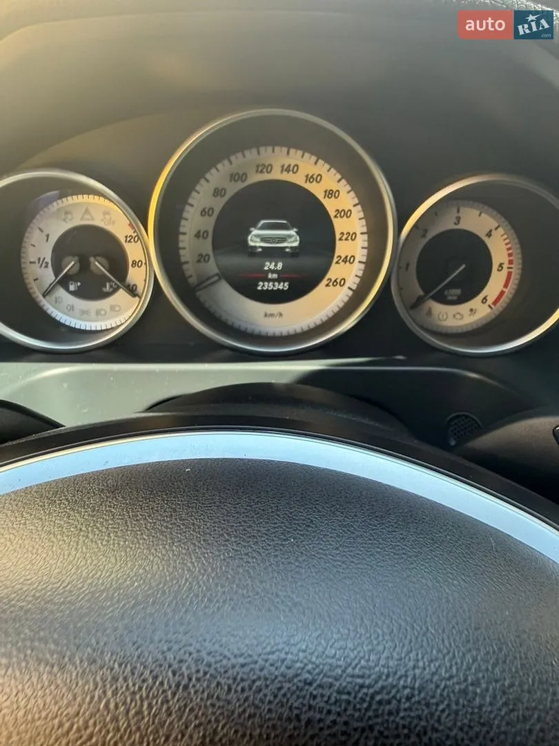 2014 Mercedes-Benz E-klasse - мініатюра 38