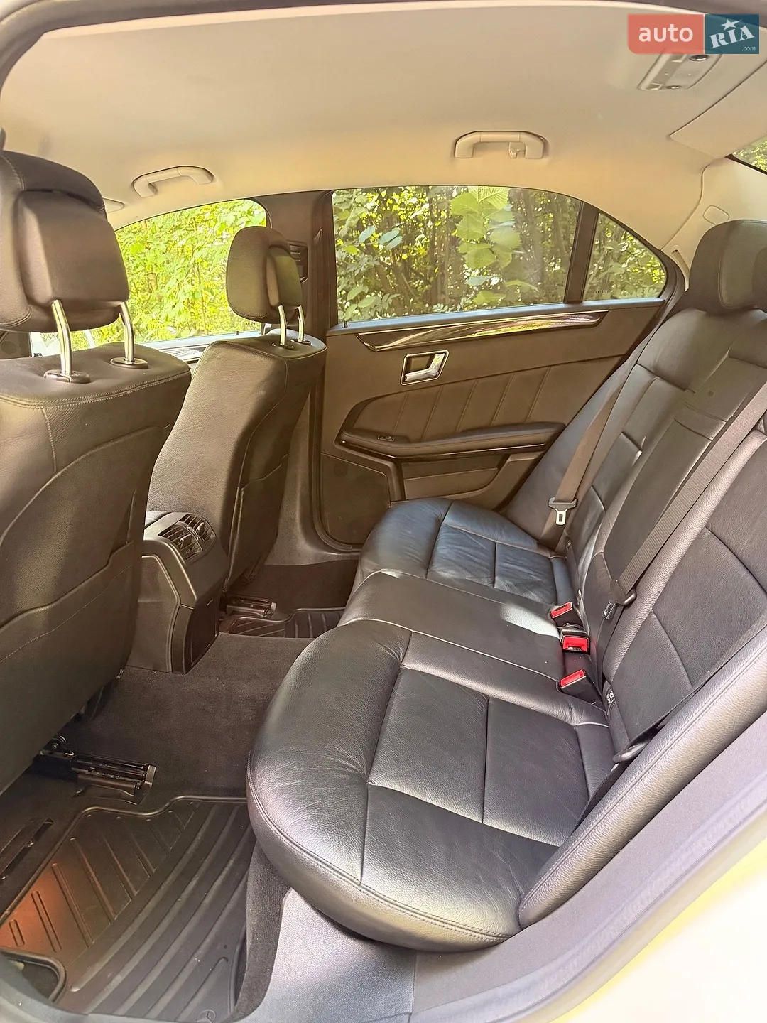 2010 Mercedes-Benz E-klasse - мініатюра 11