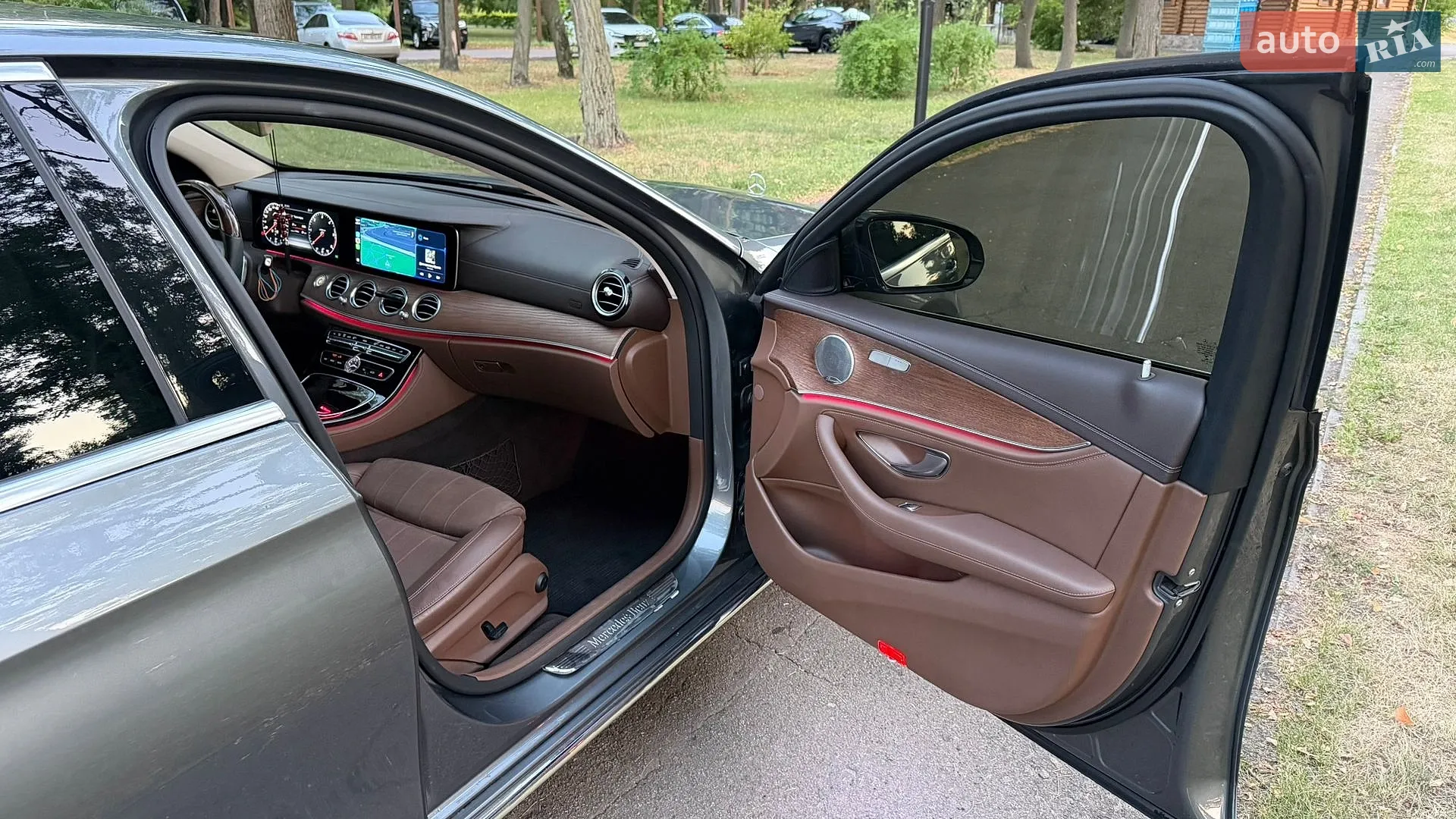 2016 Mercedes-Benz E-klasse - мініатюра 31