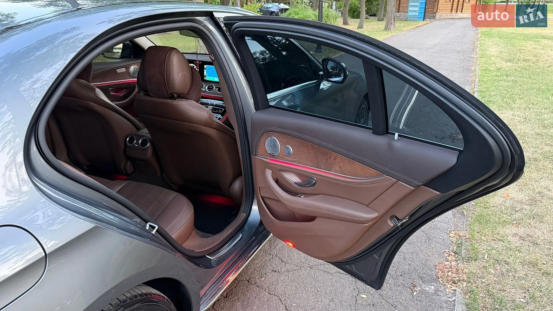 2016 Mercedes-Benz E-klasse - мініатюра 33