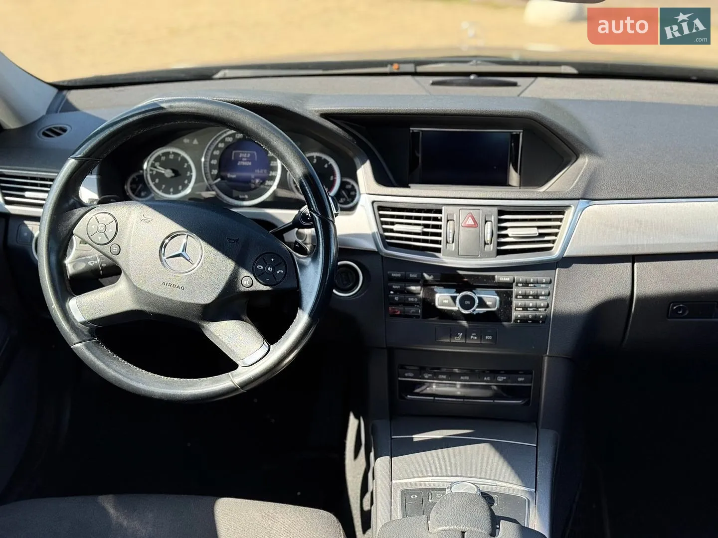 2012 Mercedes-Benz E-klasse - мініатюра 22