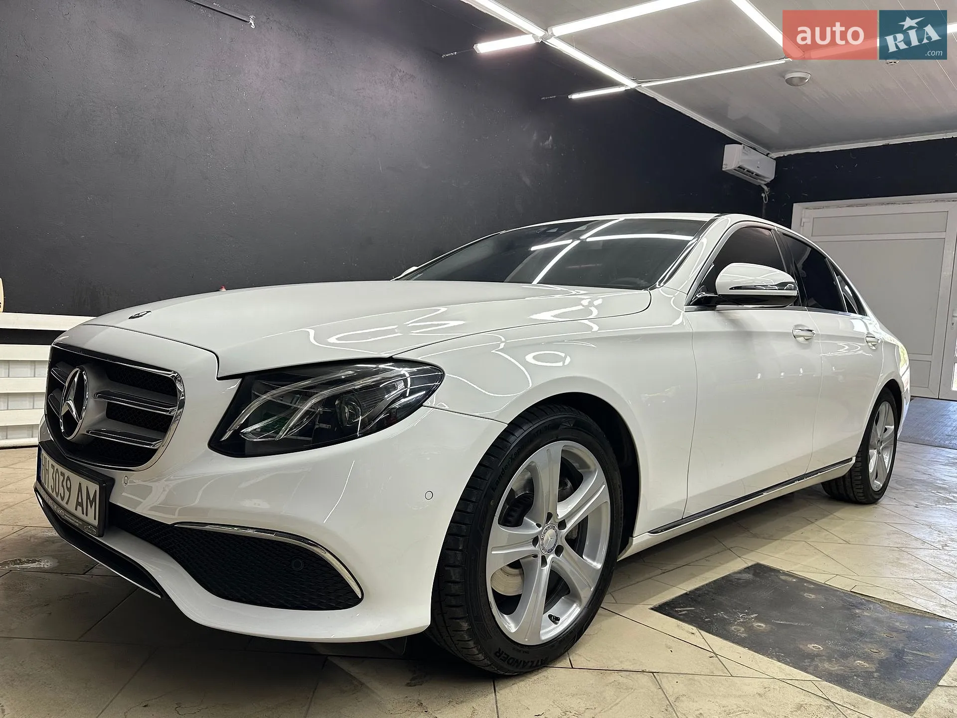 2016 Mercedes-Benz E-klasse - мініатюра 9