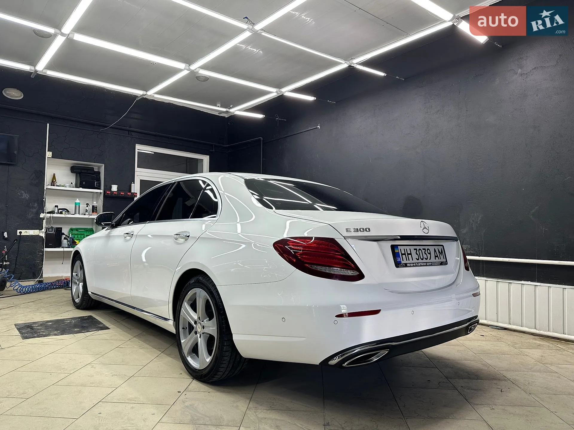 2016 Mercedes-Benz E-klasse - мініатюра 11