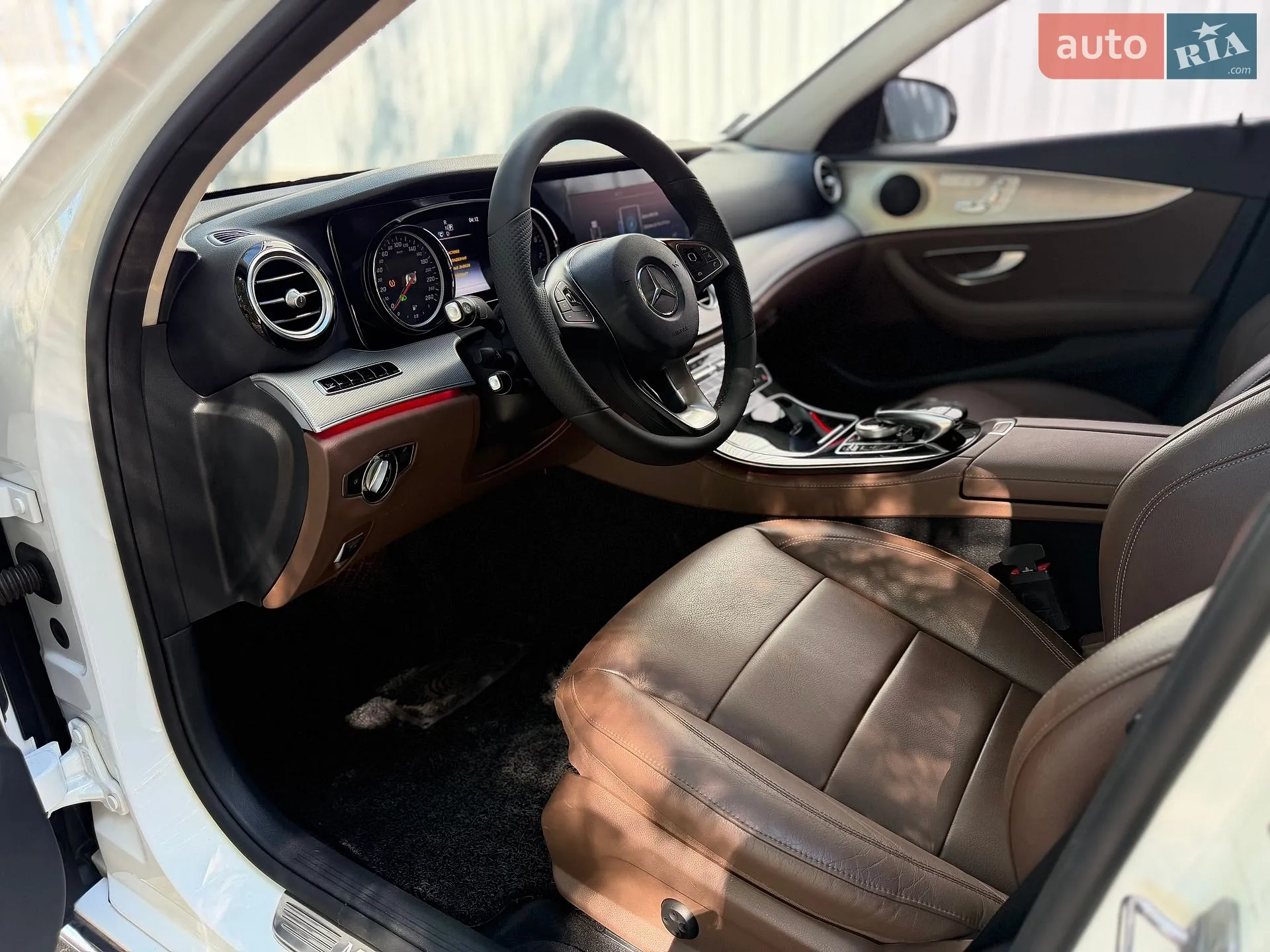 2016 Mercedes-Benz E-klasse - мініатюра 37