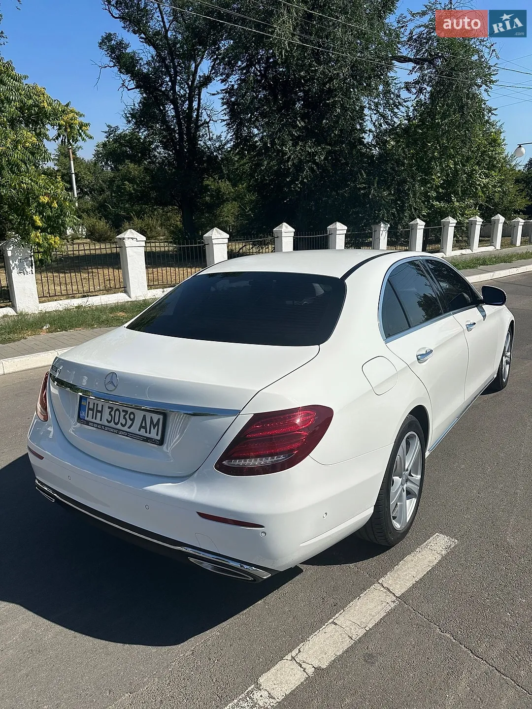 2016 Mercedes-Benz E-klasse - мініатюра 45