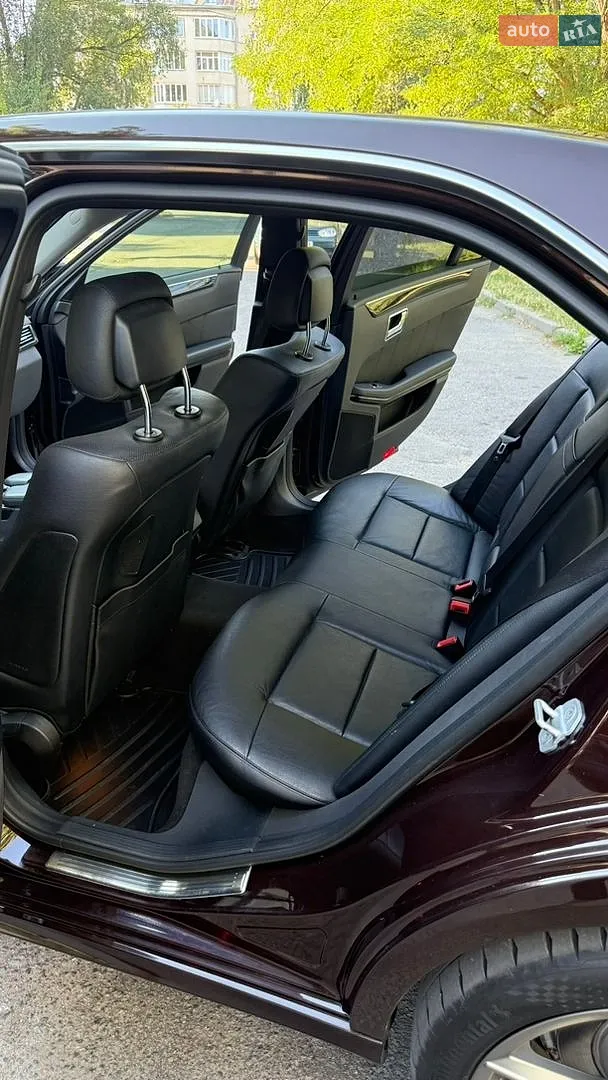 2010 Mercedes-Benz E-klasse - мініатюра 17