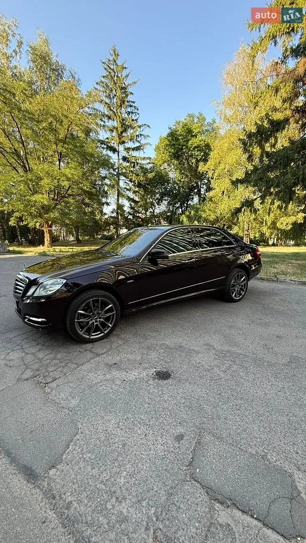 2010 Mercedes-Benz E-klasse - мініатюра 32