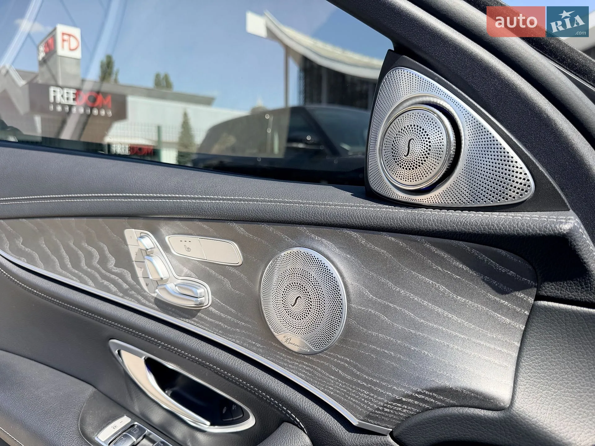 2020 Mercedes-Benz E-klasse - мініатюра 23