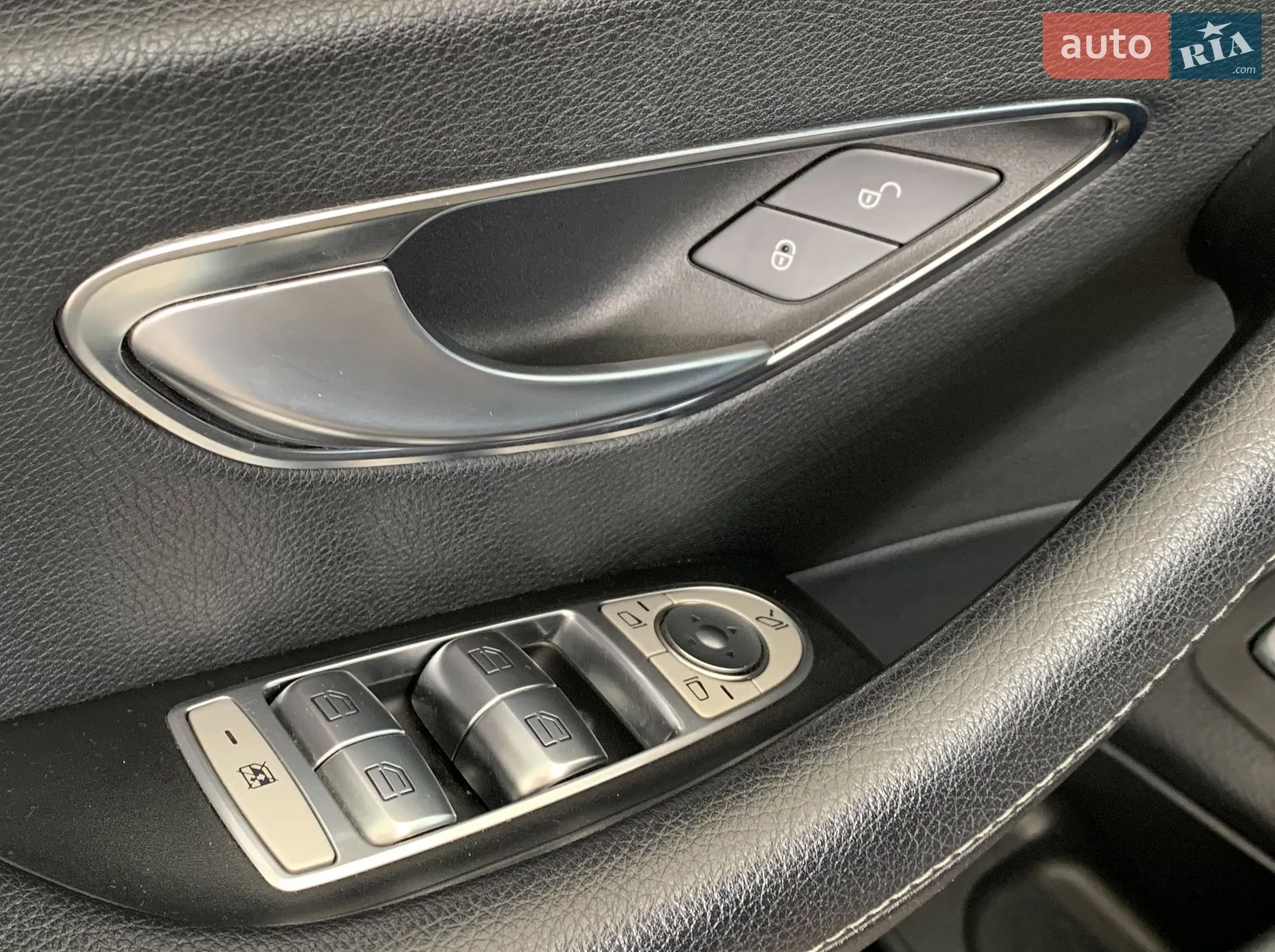 2018 Mercedes-Benz E-klasse - мініатюра 26
