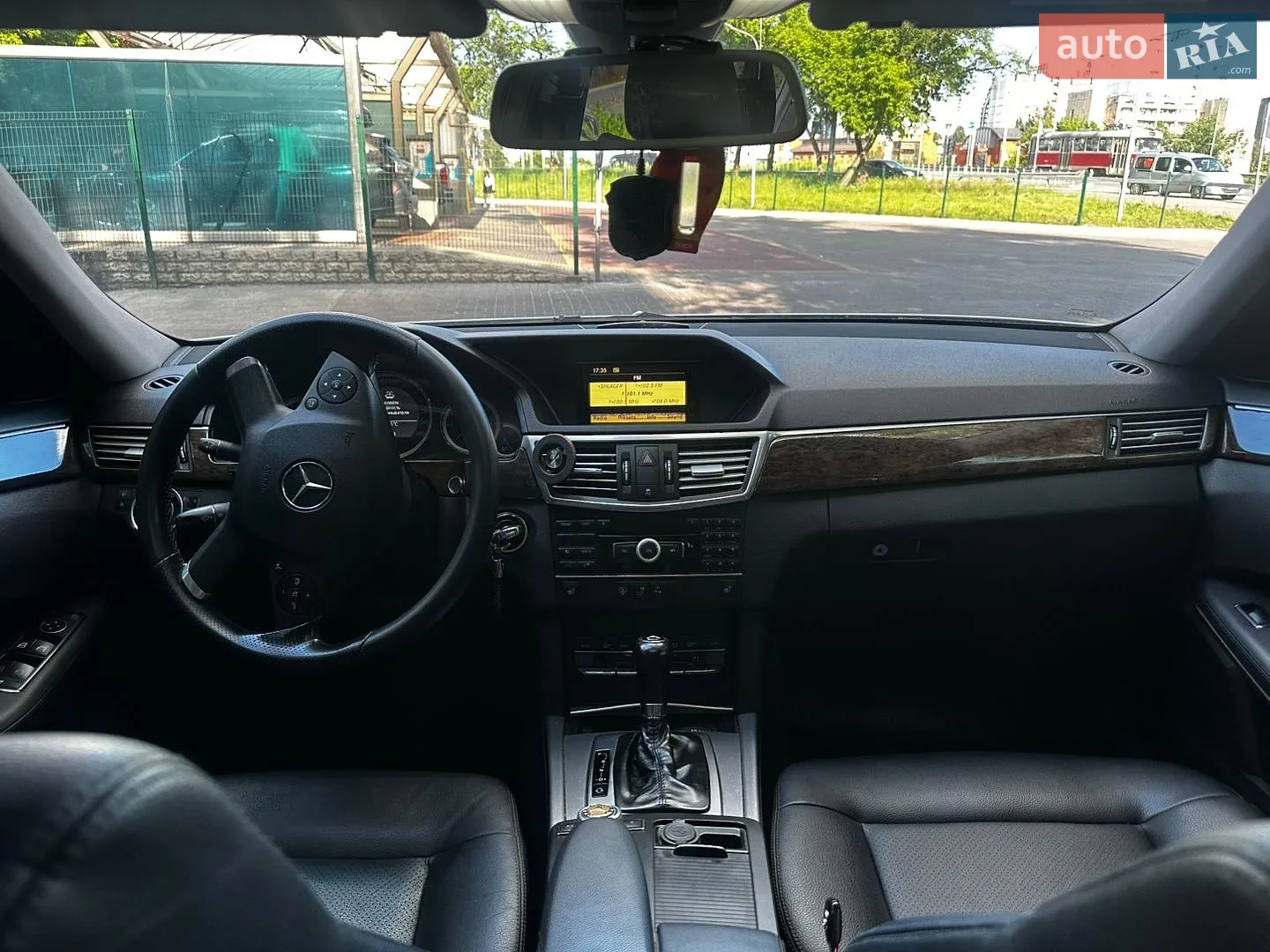 2011 Mercedes-Benz E-klasse - мініатюра 21